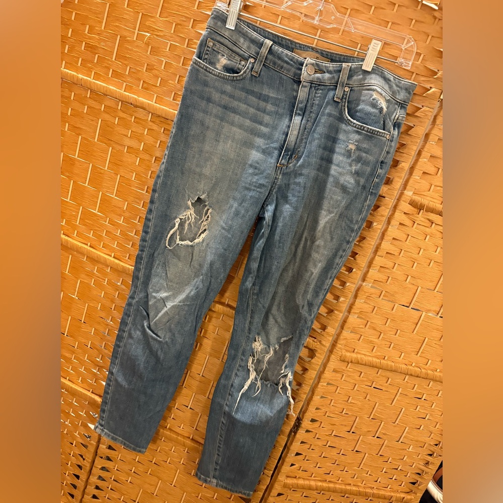 Joe's Jeans Blue Distressed Ankle Cropped Denim
